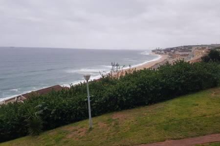 27 Umdloti Stunning sea views
