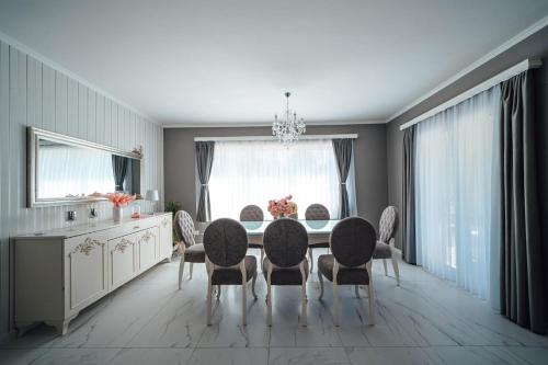 Luxury villa Tori in Imotski, pool in Krivodol