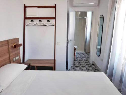 Hotel 19-30 Valencia - image 12