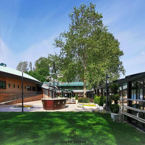 Erkély/terasz, Tourist Resort Ribarsko Ostrvo in Liman