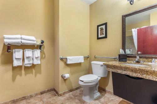 Comfort Suites Frisco