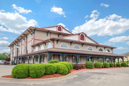 Comfort Inn Warrensburg Station