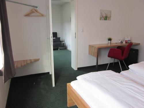 Hotel Waldesruh, Düsseldorf (photo 8)