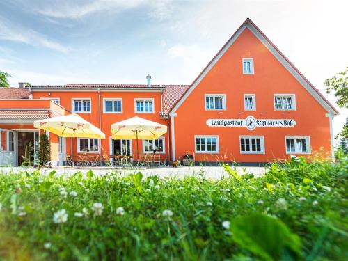 B&B Ansbach - Landgasthof Schwarzes Roß - Bed and Breakfast Ansbach