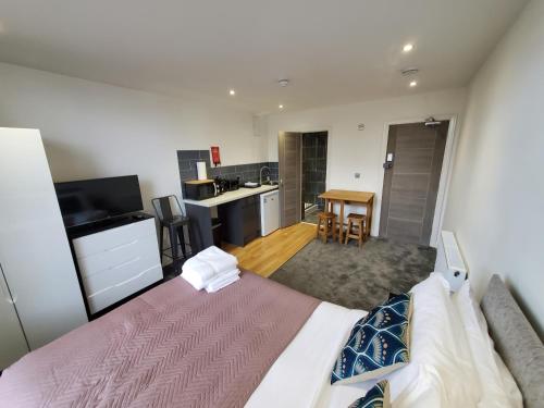 The Ashcroft Apartments - image 13