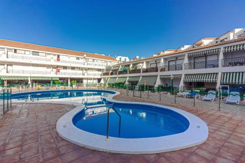 Sea view Los Cristianos Pool Modern Apartment PoolBar