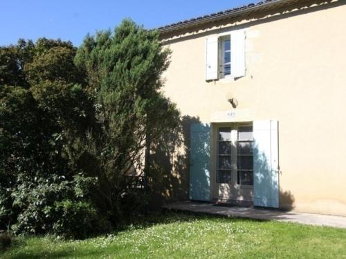 Gîte Rimons, 4 pièces, 6 personnes - FR-1-440-47 gîte à louer Neuffons