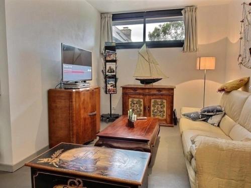 Gîte Kerbors, 1 pièce, 2 personnes - FR-1-536-73 gîte à louer Kerbors