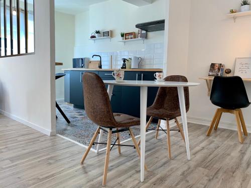 Appartements Voltaire - Carcassonne Centre - NETFLIX 4