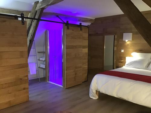 1 queen bed