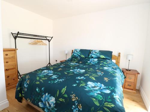 Waveney View Cottage - image 3