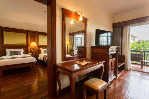 Superior Double or Twin Room image 10