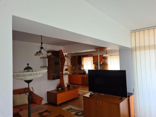 Laura Apartment