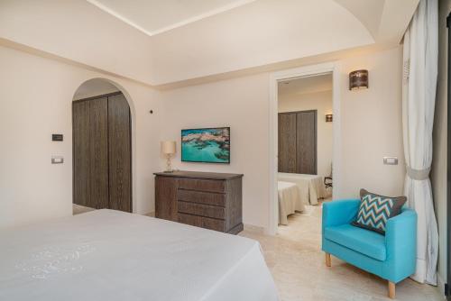 Hotel Cala Lunga - image 14