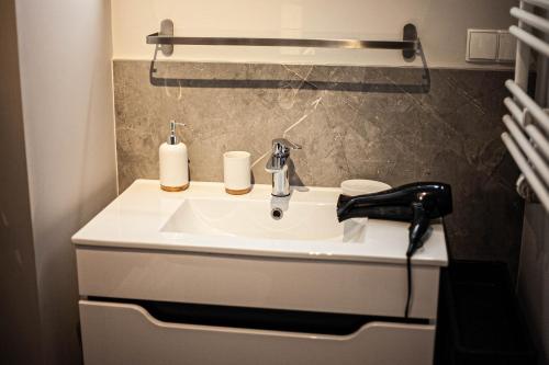 Euro Apartments New Gardens Delux