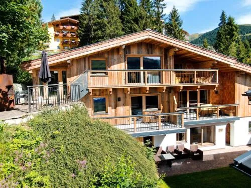 Enzian Wohnung B in Königsleiten, Österreich