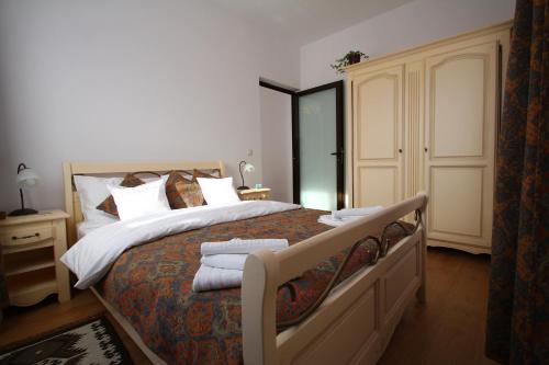 Flora Luxury House photo 4