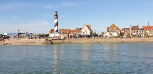 Grand-Fort-Philippe : maison proche du port