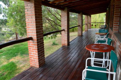 LA TOMA Complejo de Montaña - Cabañas y Habitaciones en Hosteria