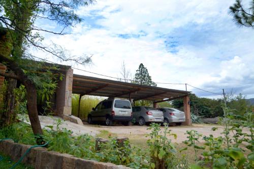 LA TOMA Complejo de Montaña - Cabañas y Habitaciones en Hosteria