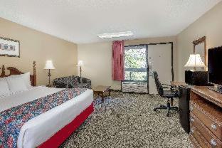 Days Inn by Wyndham Hoover Birmingham in Hoover, USA