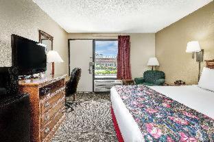 Days Inn by Wyndham Hoover Birmingham in Hoover, USA