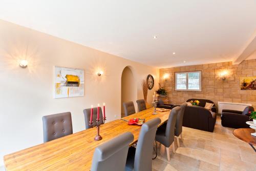 Létesítmények, Clos De La Gourmandiere in Saint-Lothain