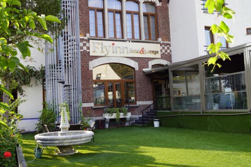 مدخل, Fly inn Hotel Lounge in Diegem