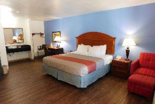 Days Inn by Wyndham Oklahoma City NW Expressway in Warr Acres, USA