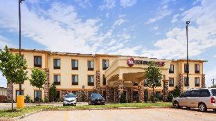 Best Western Plus Fairview Inn & Suites