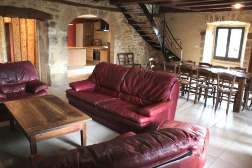 Chambre spacieuse dans maison de caractère, au calme, avec belle vue (Chambre spacieuse dans maison de caractere, au calme, avec belle vue) in Laguiole