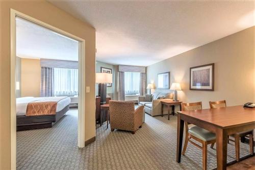 AmeriVu Inn and Suites - Chisago City