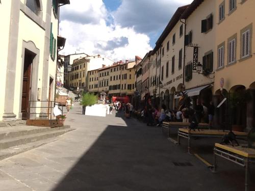LA PIAZZA UNO chambre d'hôte Serravalle