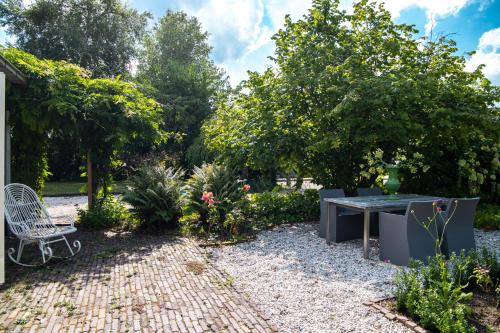 Erkély/terasz, Gastenverblijf KortVertoef in Moleneind