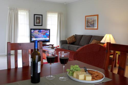 Talga Estate The 5-star Talga Estate offers comfort and convenience whether youre on business or holiday in Hunter Valley. Offering a variety of facilities and services, the property provides all you need for a g