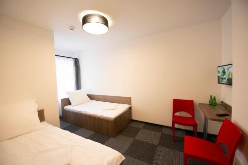 Hostel SMS - image 7