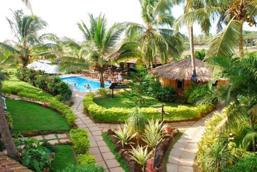 Πισίνα, Santana Beach Resort in Γκόα