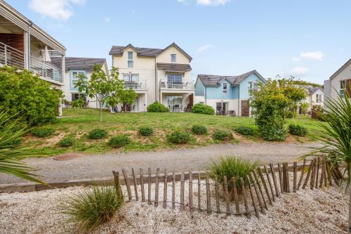 ทัศนียภาพภายนอกโรงแรม, Residence Pierre & Vacances Le Domaine du Bois de la Gree in พอร์นิเชต์