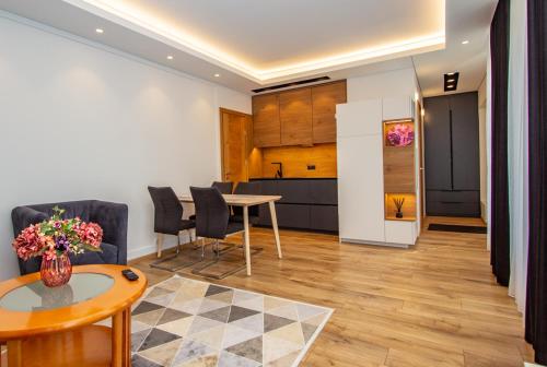 Apartamentai House75