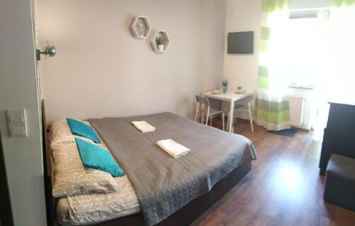 1 queen bed