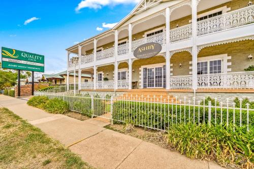 Quality Inn Ashby House Tamworth Tamworth