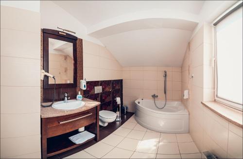 Euphoria Residence - image 4
