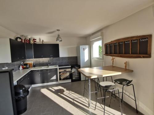 Maison au cœur de toutes activités gîte à louer Isques