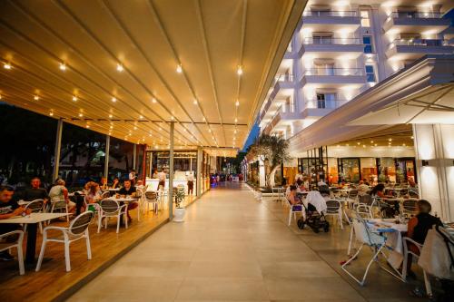 餐廳, Klajdi Resort & SPA in 戈列姆