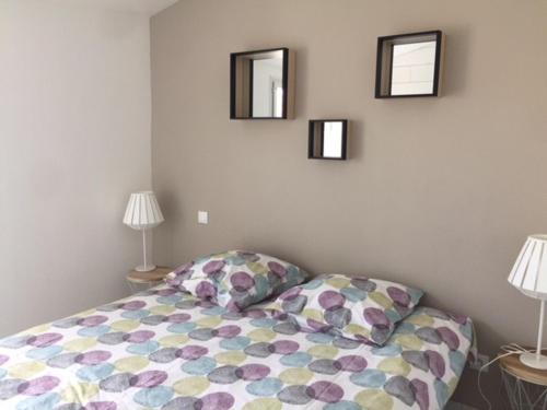 Three-Bedroom Apartment - 29 rue des Rochemarines