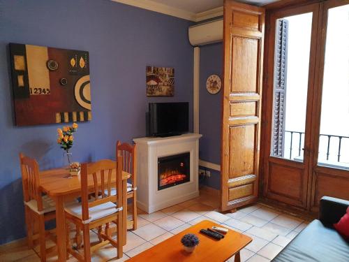  Apartamentos Dana Sol, Pension in Madrid