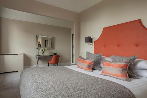 Oatlands Park Hotel - image 10