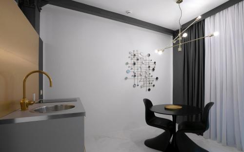 Azzoli Trapani - Apartments&Skypool - Adults Only - image 5