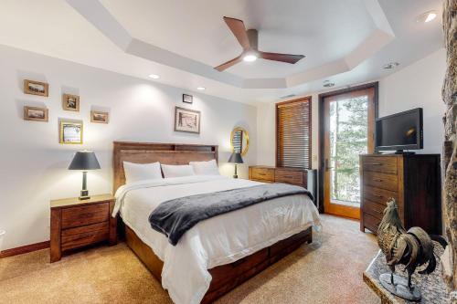 Atriums at EagleRidge 28 - image 8