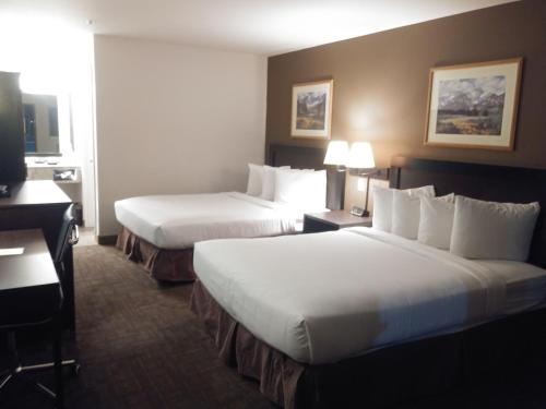 Queen Room with Two Queen Beds